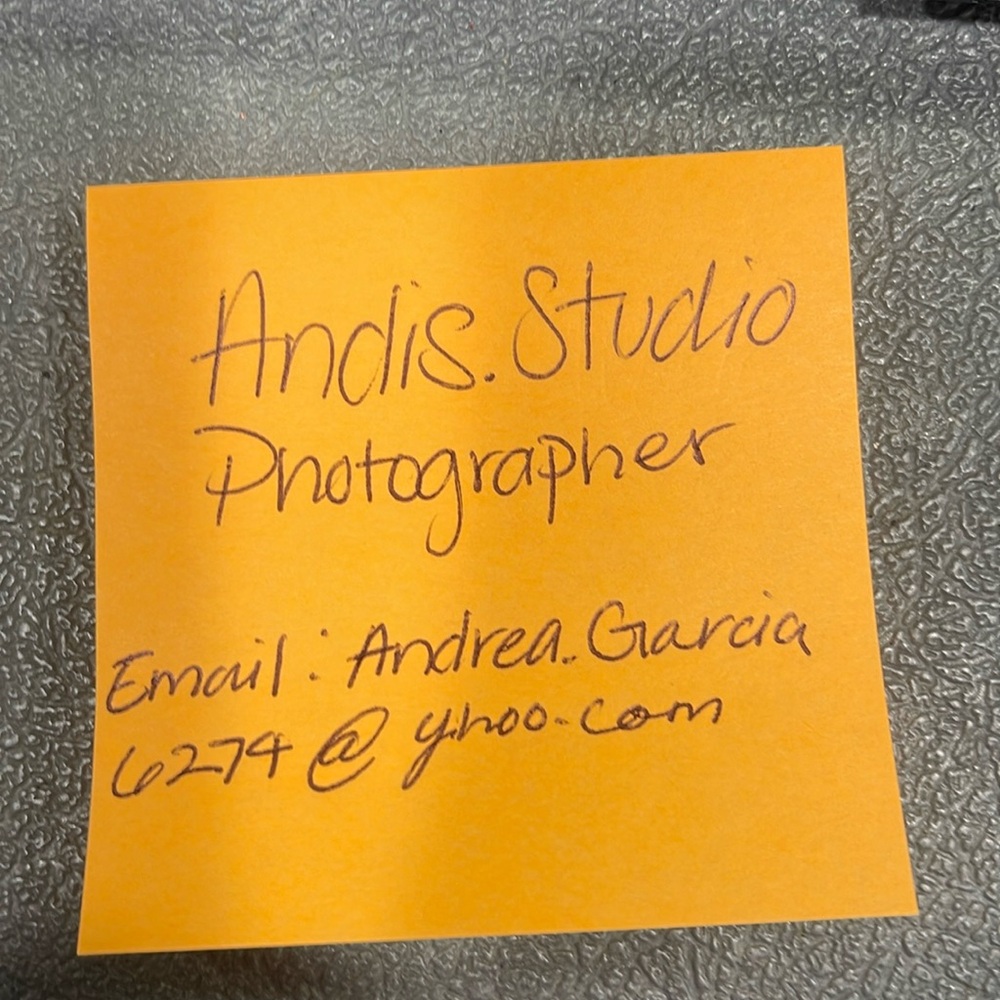 I am an upcoming photographer and if you need a photographer I’m here!!!